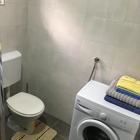 Apartment I&m *
